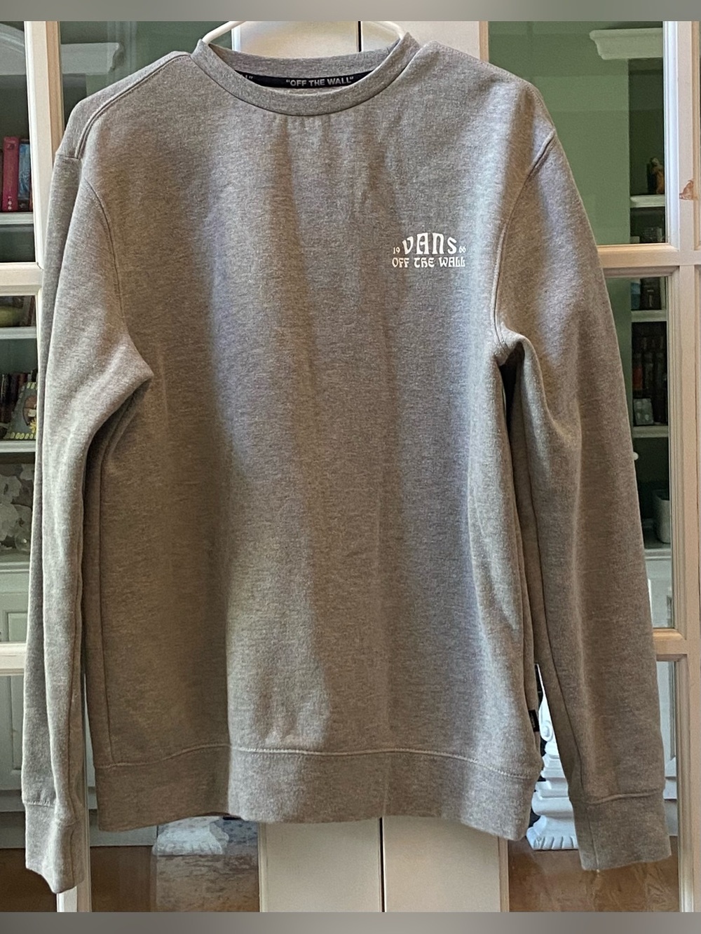Vans Off the Wall Gray White Crew Neck Sweatshirt Size Small